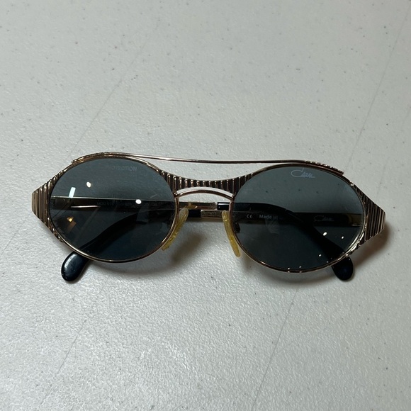 CAZAL Vintage Retro Made in Germany Gold Schwartz Oval Sunglasses Unisex - Picture 1 of 14